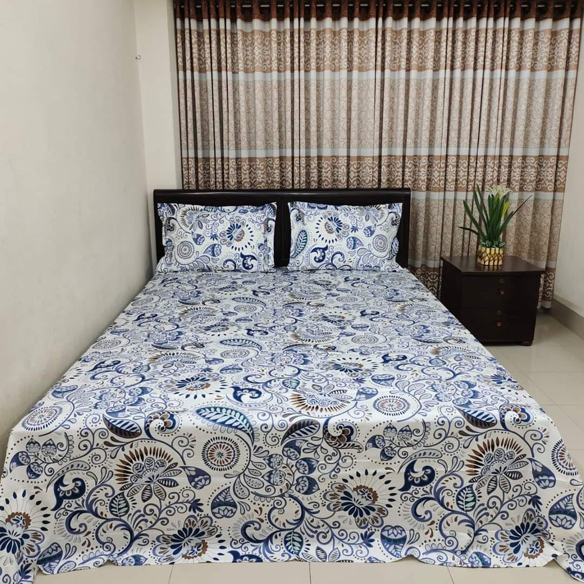 AC HOME TEX King Size Bed sheet With Two Pillow Covers